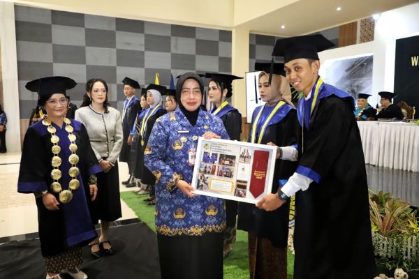 WhatsApp Image 2025-12-21 at 23.54.49