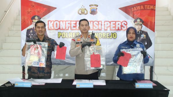 2a1d5bc9-dfb5-4eef-8c08-e5c2a6671c84